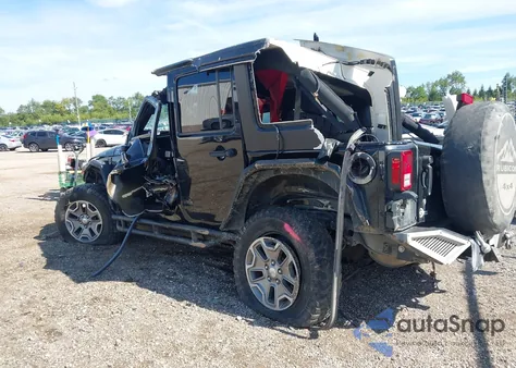 2017 Jeep Wrangler Unlimited Rubicon 4X4 из США, поврежденный, VIN 1C4BJWFG5HL515244